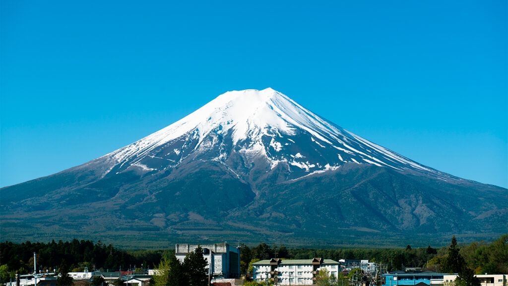 Cidade vai erguer barreira para impedir selfies com Monte Fuji