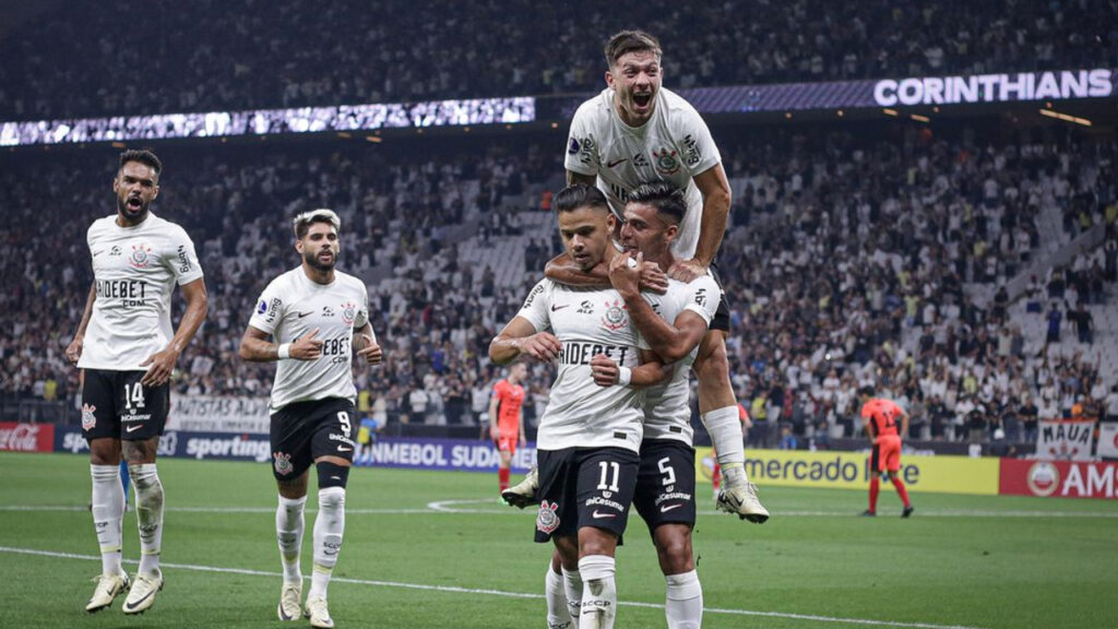 Corinthians x Fluminense: onde assistir AO VIVO, horário e escalações