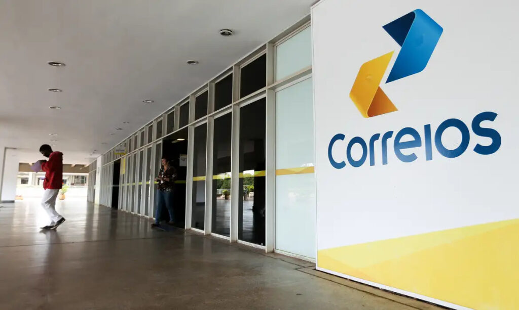 Correios anunciam cargos de nível médio e superior em concurso