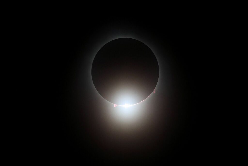 Eclipse solar pode ser visto do Brasil? Veja a transmissão