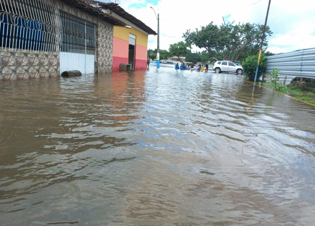 Equatorial Maranhão alerta para os riscos com eletricidade no período