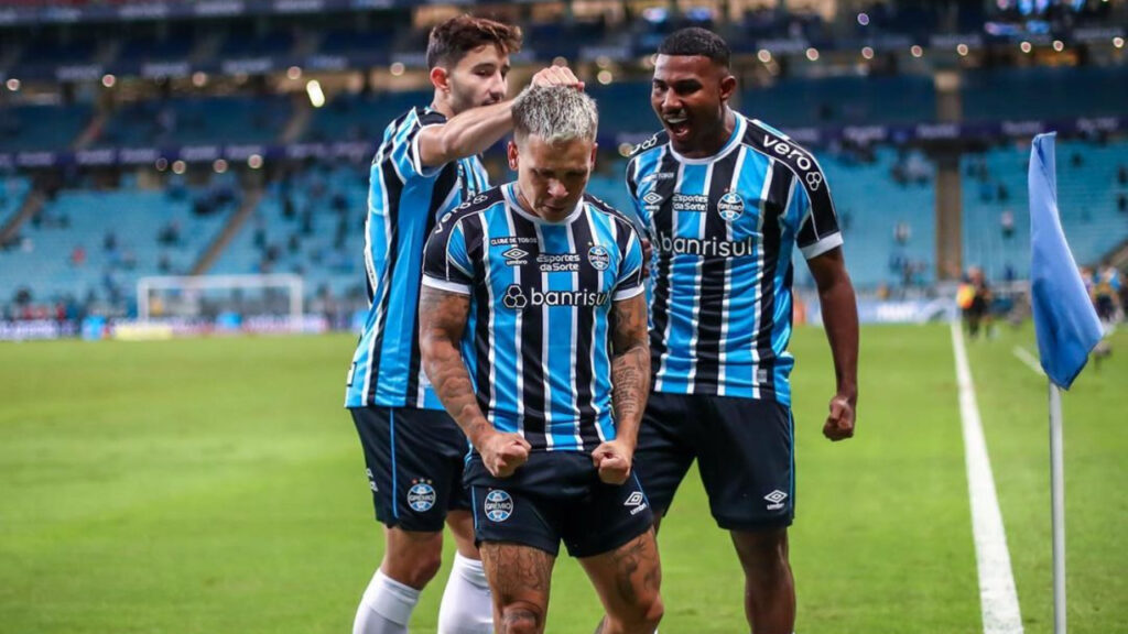 Estudiantes x Grêmio: onde assistir AO VIVO, horário e escalações