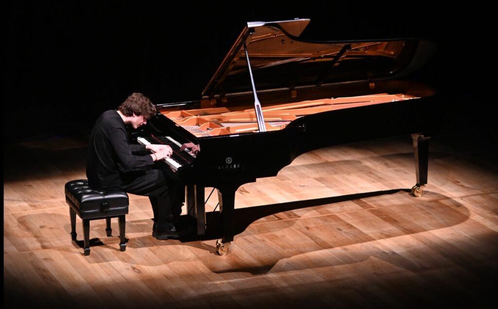 Festival Pianissimo no Teatro Copacabana Palace traz glamour ao Rio