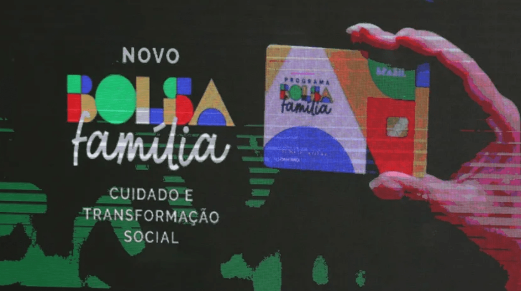 IBGE: volta do programa Bolsa Família eleva em 38% ganho