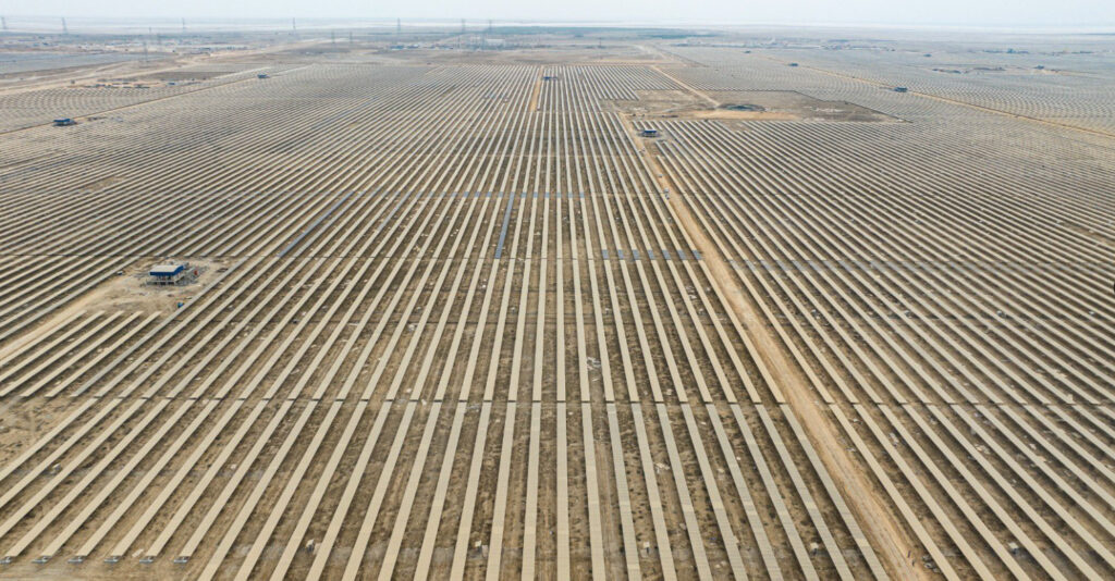 Maior usina de energia limpa do mundo é construída na