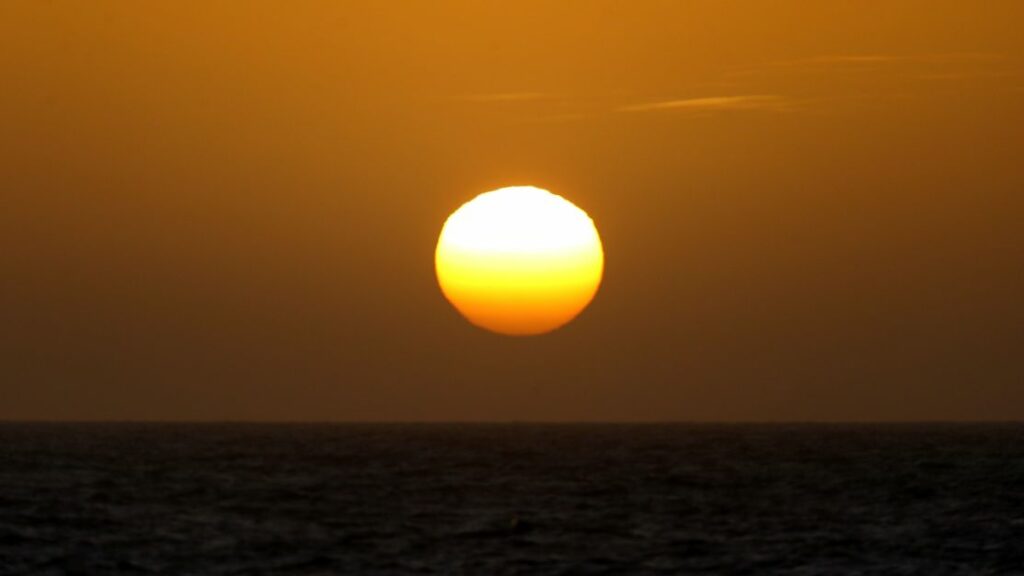 Mês de abril deve terminar com nova onda de calor