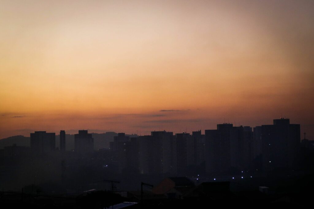 Onda de calor no Brasil vai até 10 de maio,