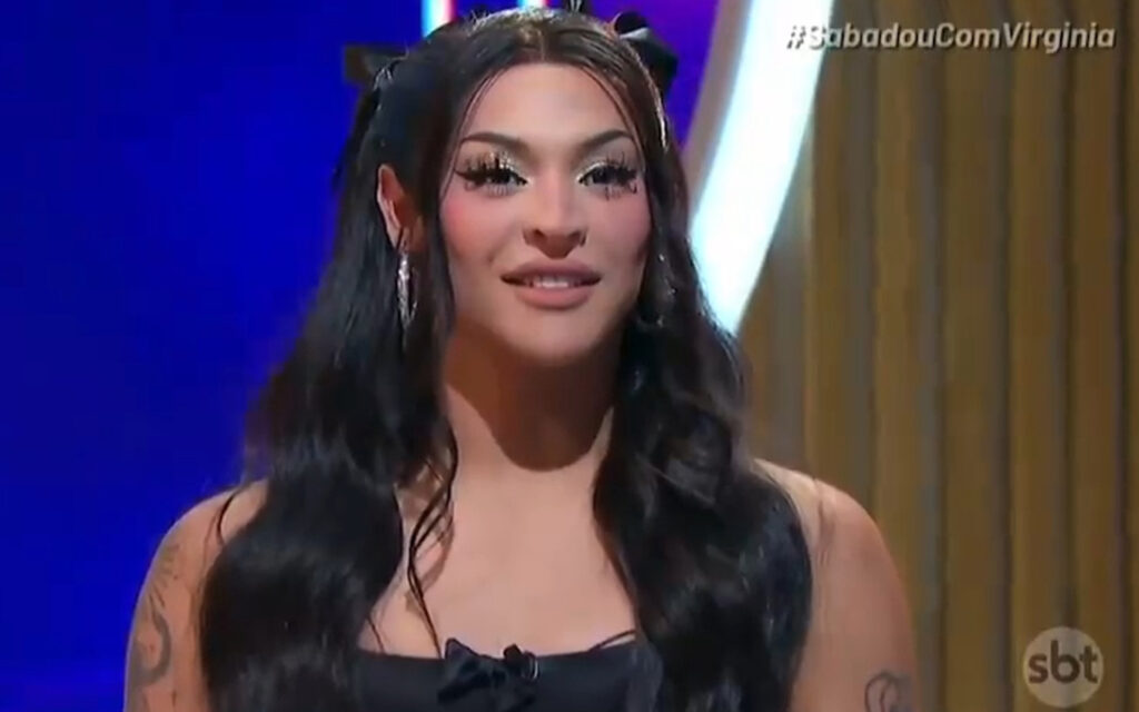 Pabllo Vittar choca o público no programa de Virgínia ao