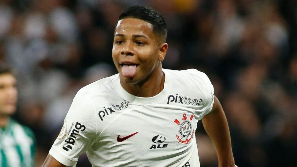 Perdendo espaço no Corinthians, Wesley lidera em dribles por jogo