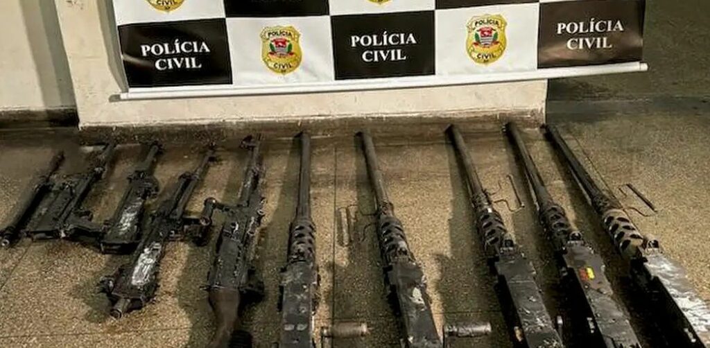 Polícia do RJ prende em SP acusados de negociar armas