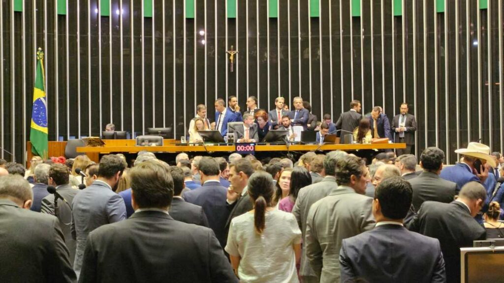 Veja como votaram os deputados do RJ em sessão que