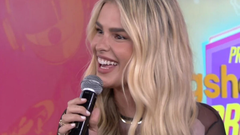 Yasmin Brunet é encurralada na Globo sobre suposto affair com