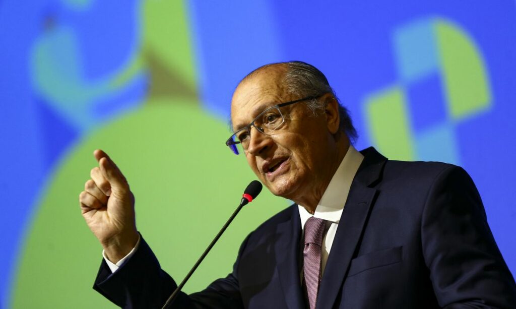 Alckmin atribui dificuldade do governo em aprovar pautas no Congresso