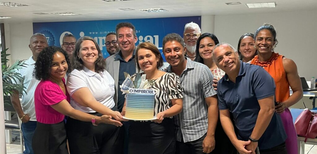 Alumar visita sede do Jornal O Imparcial para celebrar os