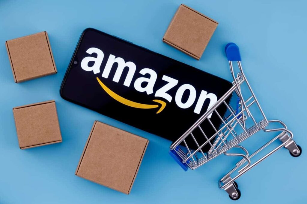 Amazon é acusada de monopólio e de enganar consumidores