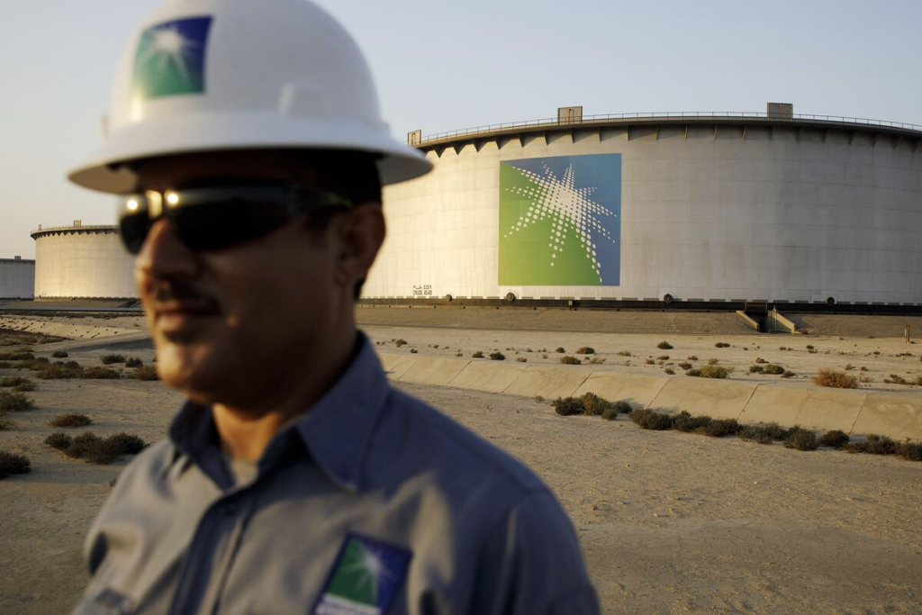 Arábia Saudita vai lançar venda de ações da Aramco no