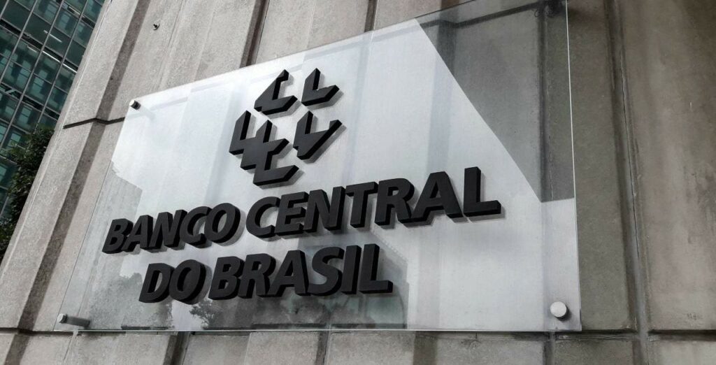 Banco Central quer regulamentar criptomoedas ainda neste ano