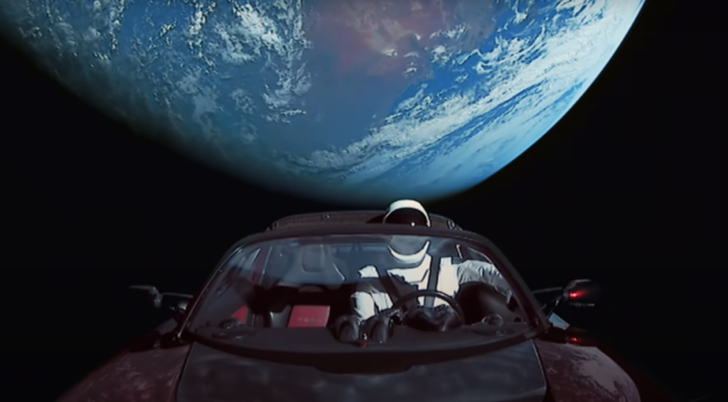 Carro da Tesla enviado ao espaço pode atingir a Terra