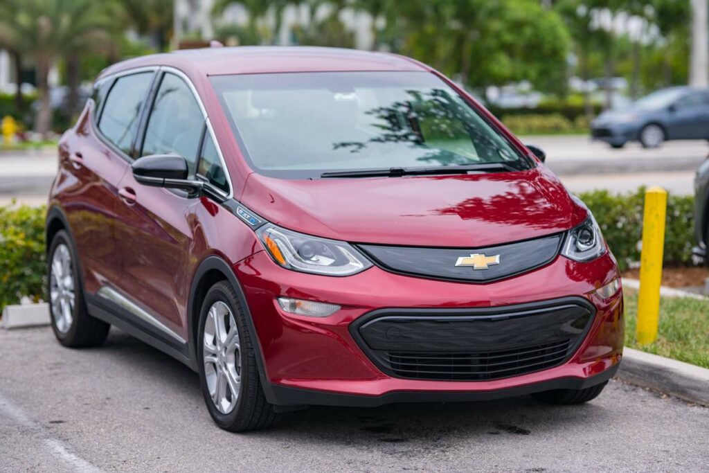 Chevy Bolt: GM e LG recompensarão proprietários após falha em