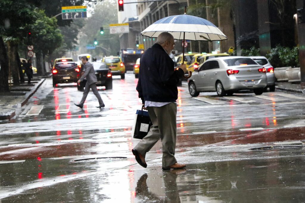 Cidade do Rio de Janeiro registra a tarde mais fria