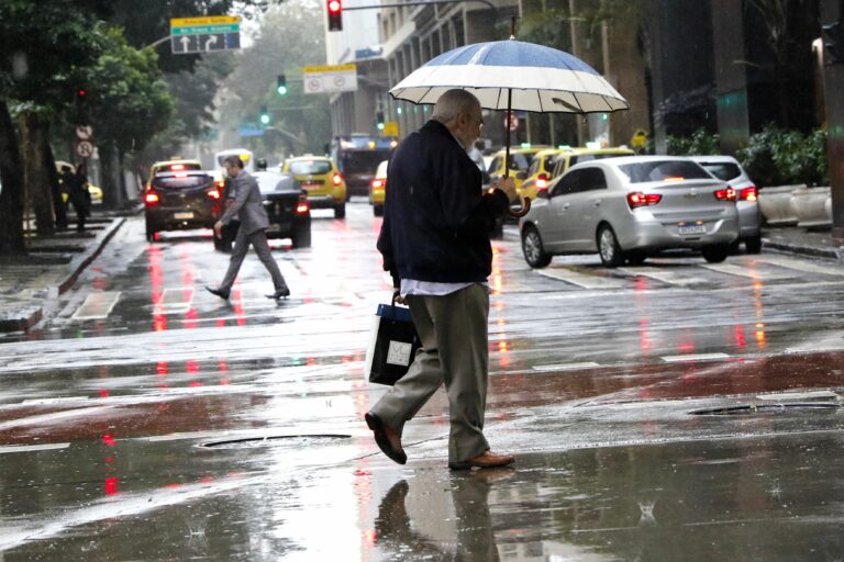 Cidade do Rio de Janeiro registra a tarde mais fria