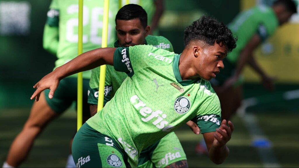 Convocado para Copa América, Endrick se despede do Palmeiras contra