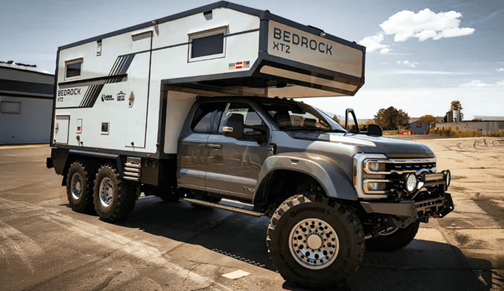 Esse motorhome parece mais uma mansão; veja imagens