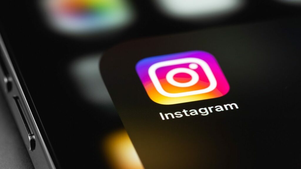 Instagram apresenta instabilidade na noite desta terça-feira (14)