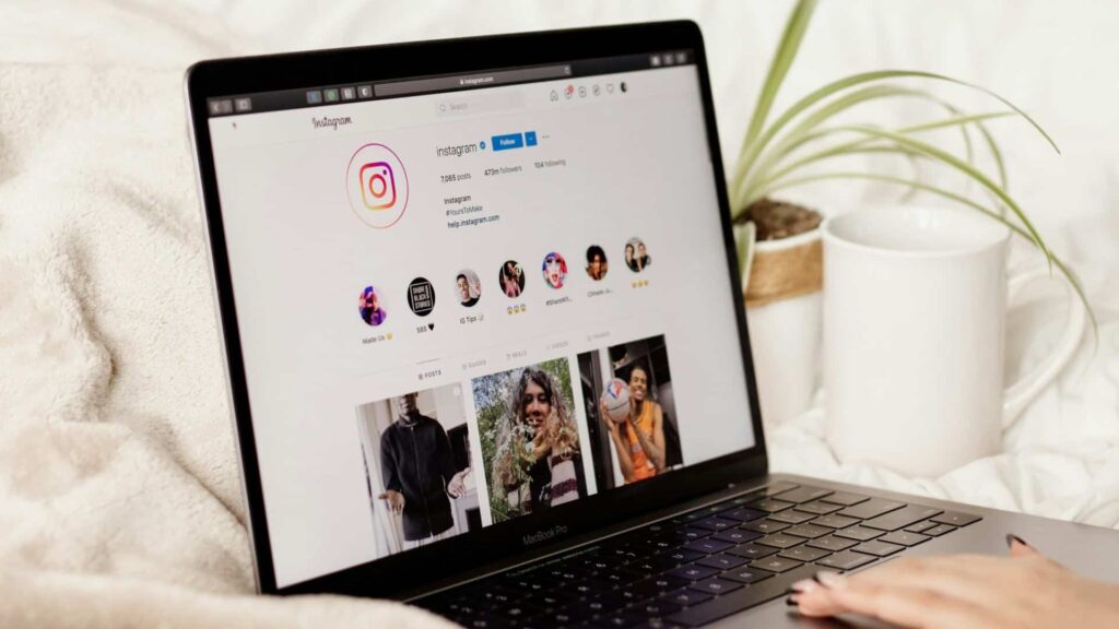 Instagram: como salvar publicações de outras contas