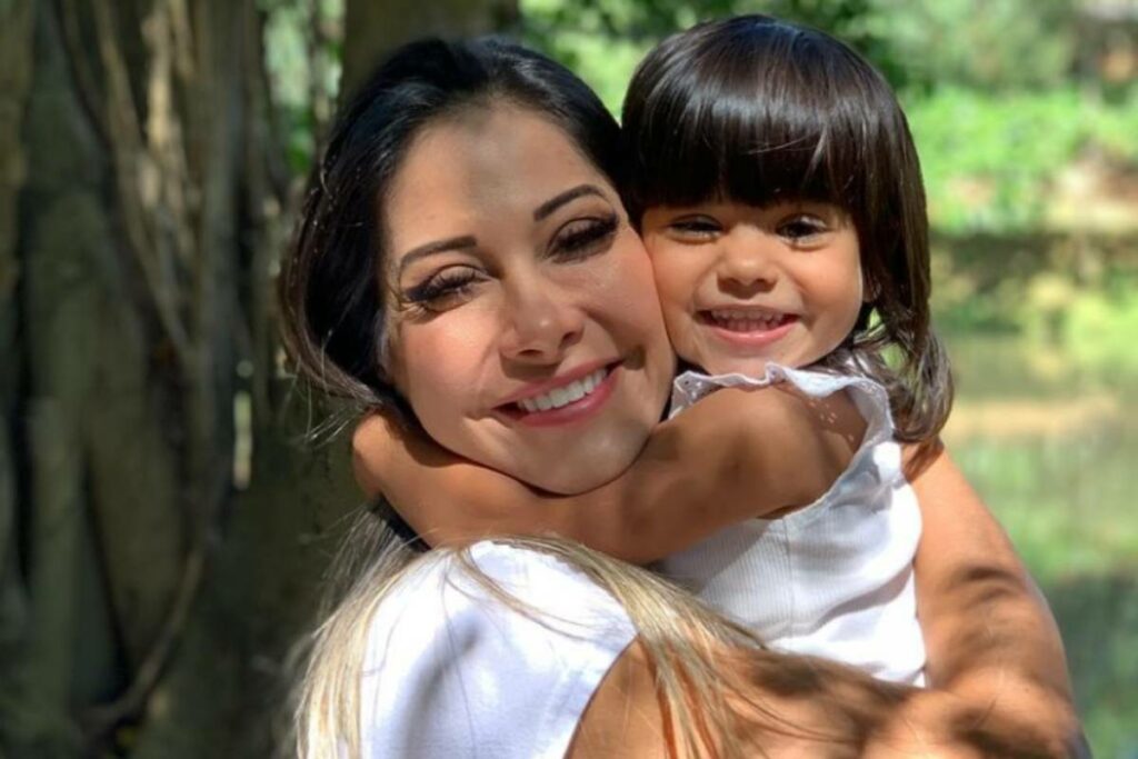 Maíra Cardi revela o que ouviu da filha sobre enchentes