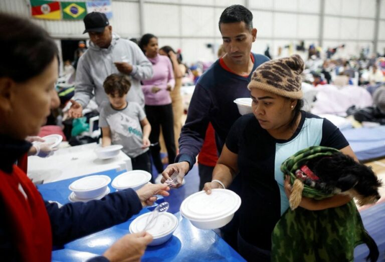 Materiais de limpeza, higiene e cobertores são necessidade de maior