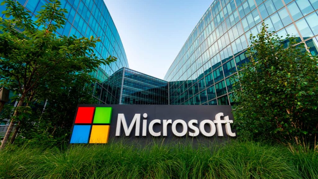 Microsoft vai investir US$ 3,3 bi em data center de