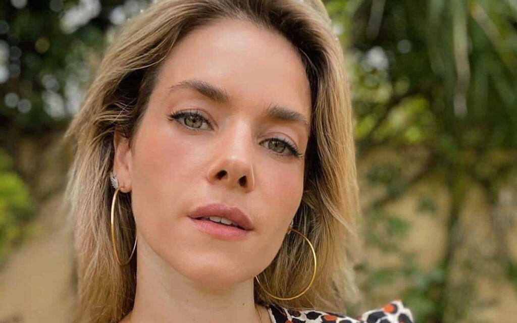 Monique Alfradique é alvo de criminosos e dispara: "Extremamente preocupada"