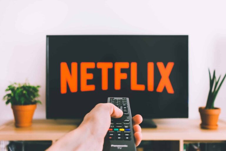 Netflix aumenta preços de assinatura no Brasil; veja novos valores 