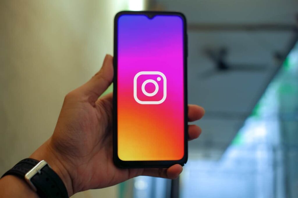 Novos stickers interativos estão nos stories do Instagram