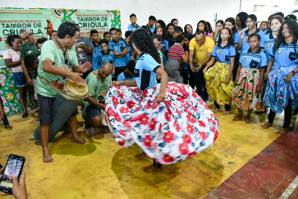 Oficinas de Tambor de Crioula levam cultura e educação a