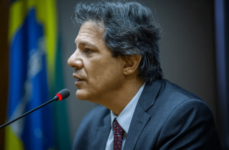 PF é acionada após CPF de Haddad ser ilegalmente cadastrado