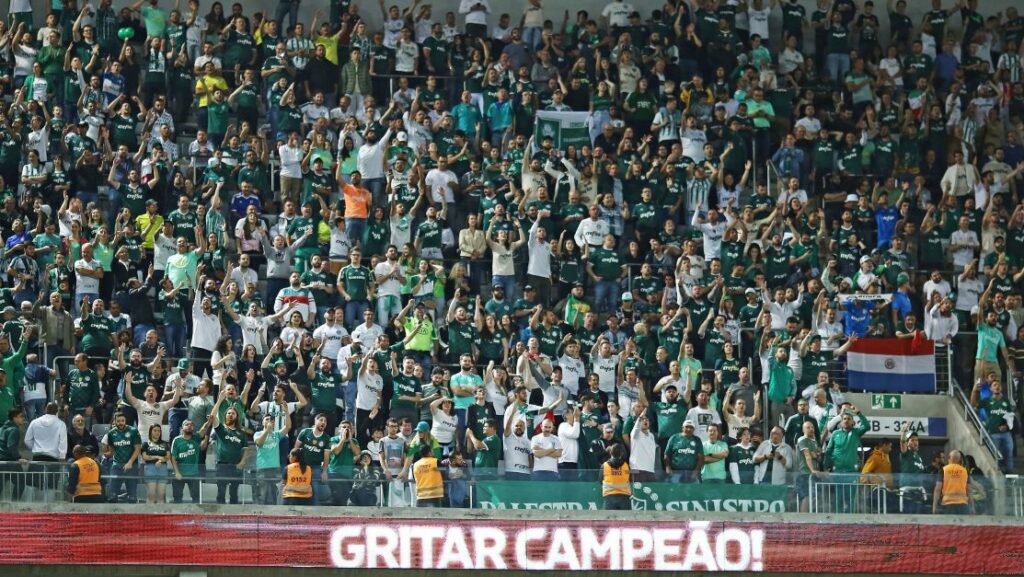 Palmeiras tem torcida mais nacional que seus rivais paulistas, diz