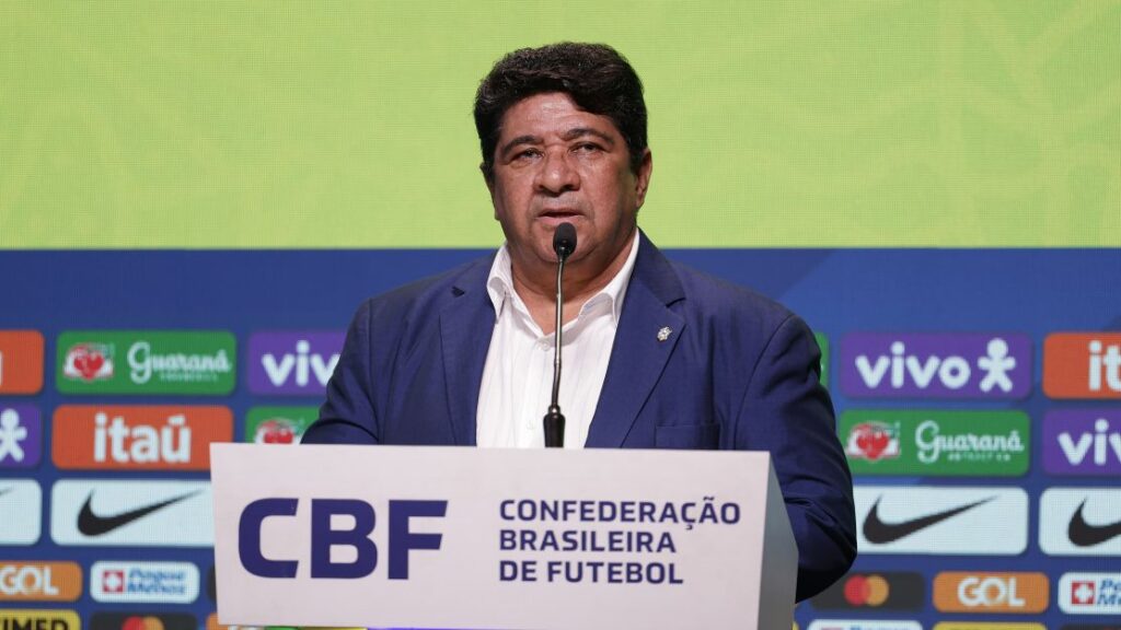 Presidente da CBF fala sobre paralisação dos campeonatos no Brasil