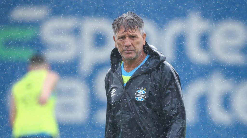 Renato Gaúcho, técnico do Grêmio, deixa RS rumo ao Rio: