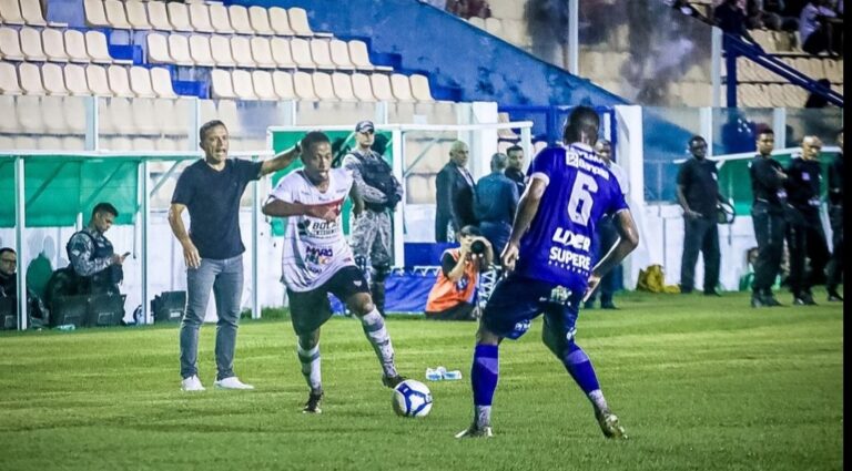 Série D: Em jogo morno no Nhozinho Santos, Moto Club