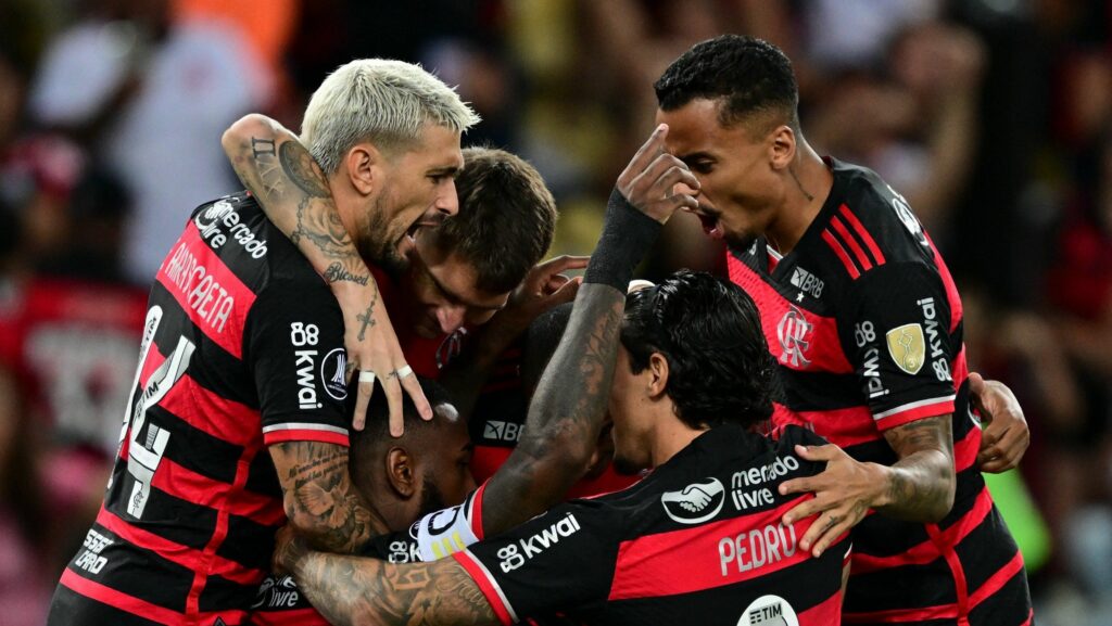 Torcedores elegem os favoritos para ganhar o Brasileirão