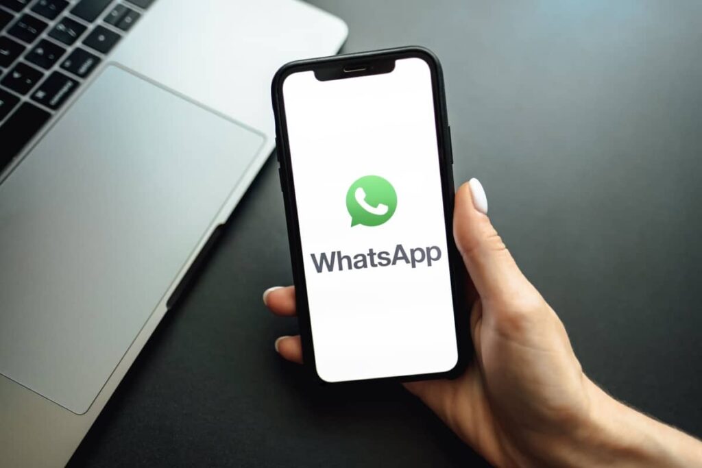 Veja como compartilhar tela na chamada de vídeo do WhatsApp