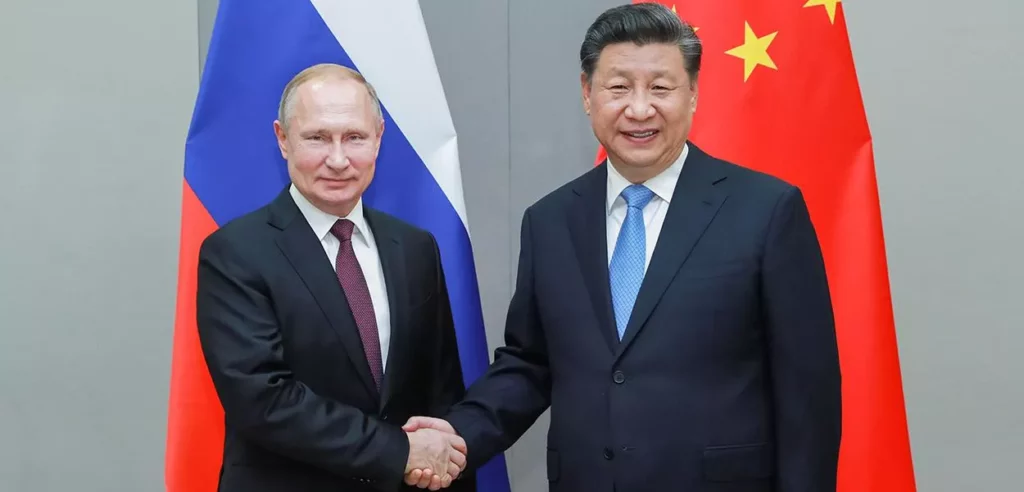 Xi Jinping dá calorosa boas vindas a Putin