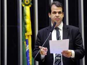 Aureo Ribeiro irá discutir a abertura da CPI dos Planos