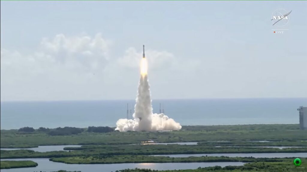 Boeing Starliner lança astronautas da NASA ao espaço com sucesso