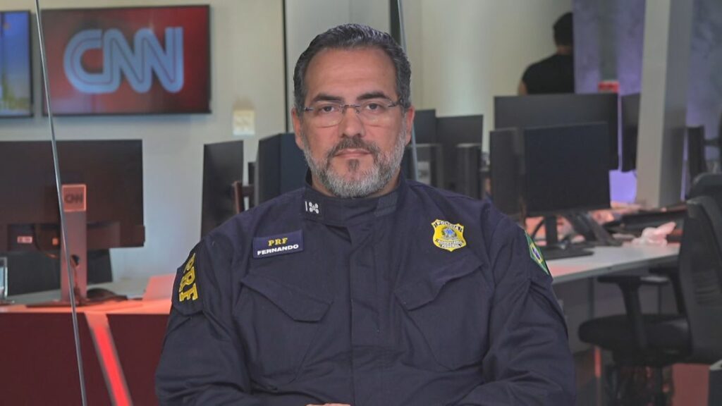 Câmeras preservam atividade policial, diz diretor-geral da PRF à CNN