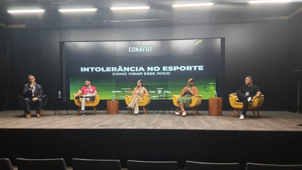 Conafut: futebol sul-americano e intolerância abrem o último dia de