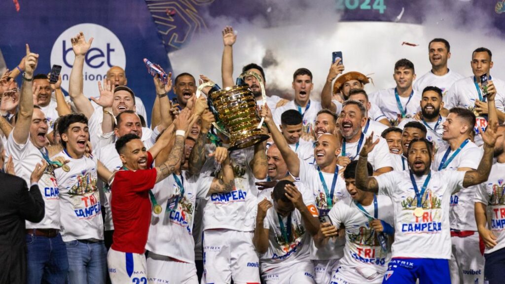 É campeão! Fortaleza vence CRB nos pênaltis e conquista Copa