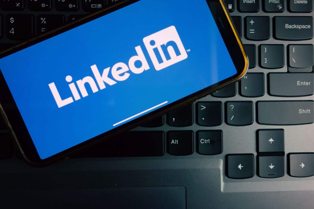 IA do LinkedIn quer te ajudar a encontrar ou mudar